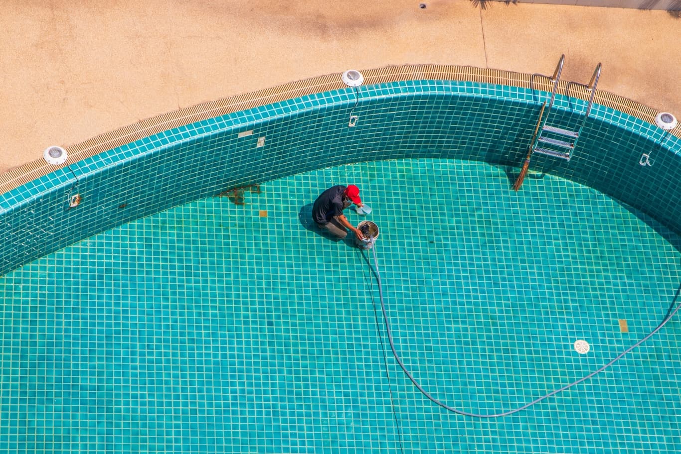 pool construction cost Dubai