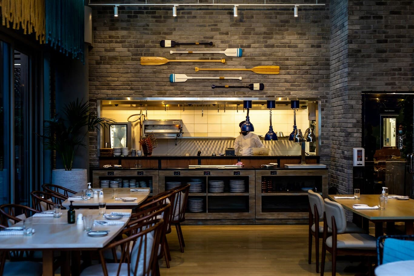 F&B fit-out Dubai
