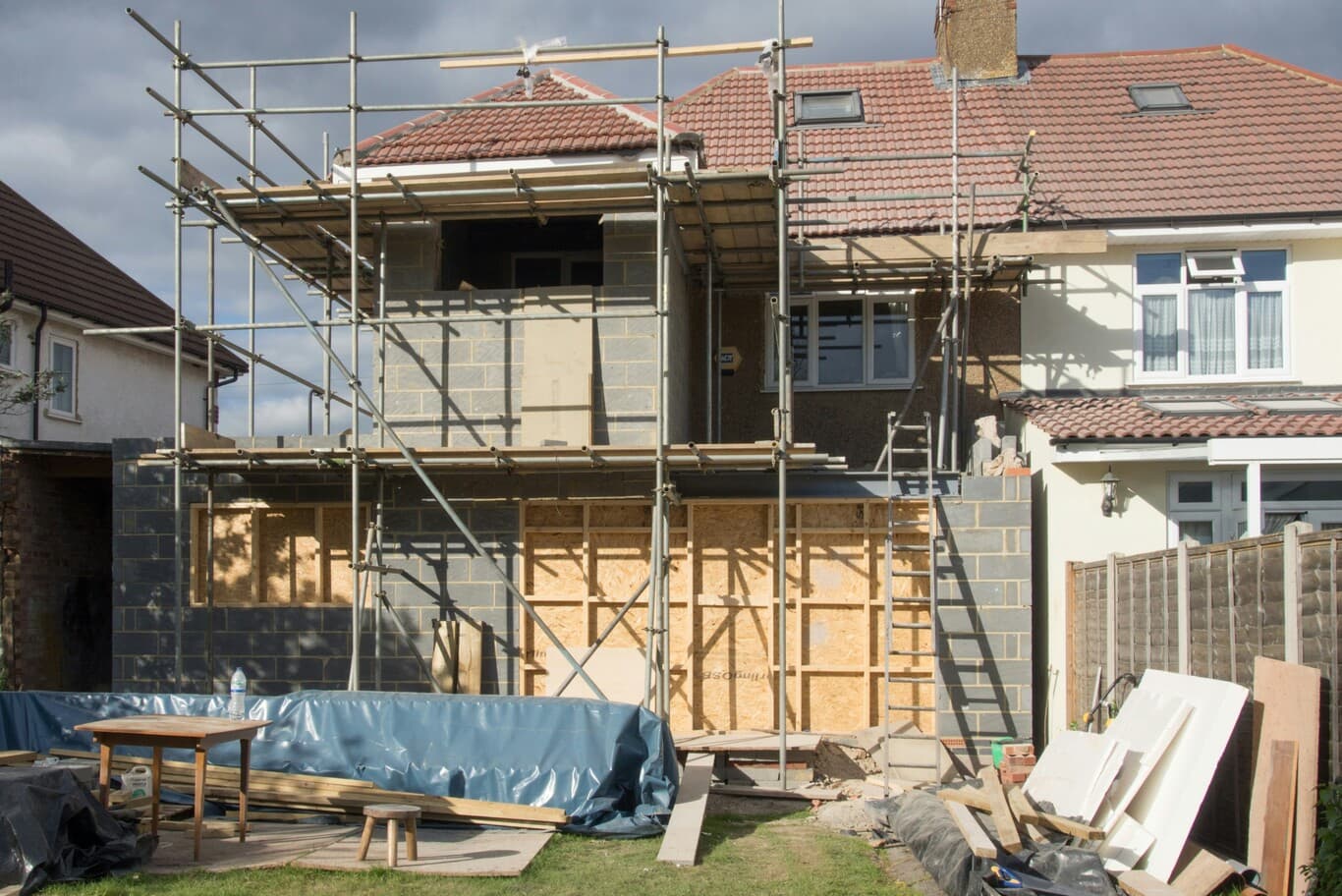 Dubai villa renovation budget