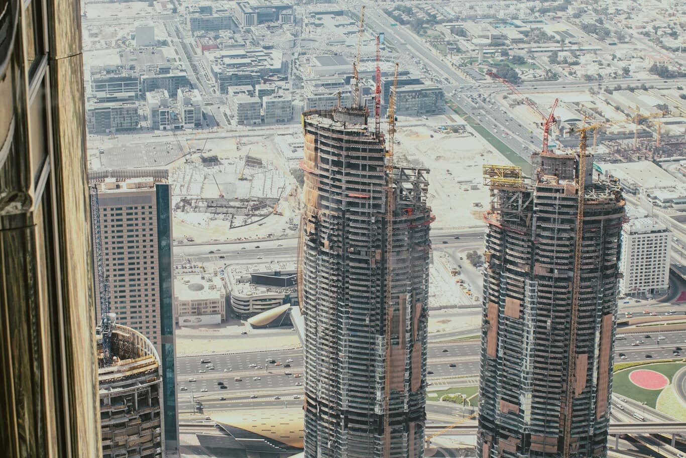 single contract construction Dubai